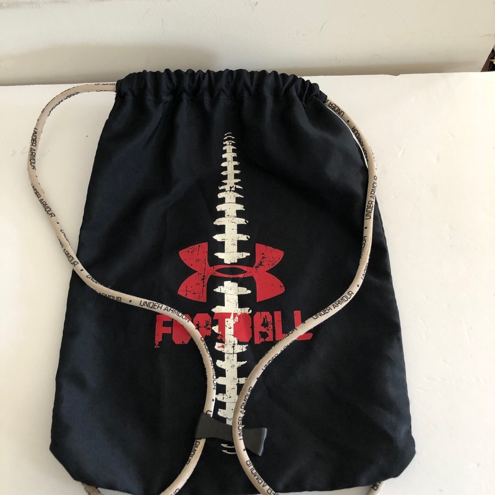 Under Armour Drawstring Lightweight Football Back… - image 2